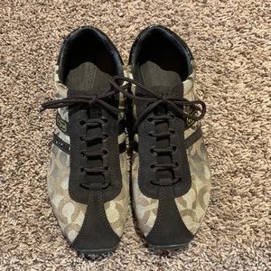 Coach Kathleen Sneakers - Brown in Size 8.5 (women’s)